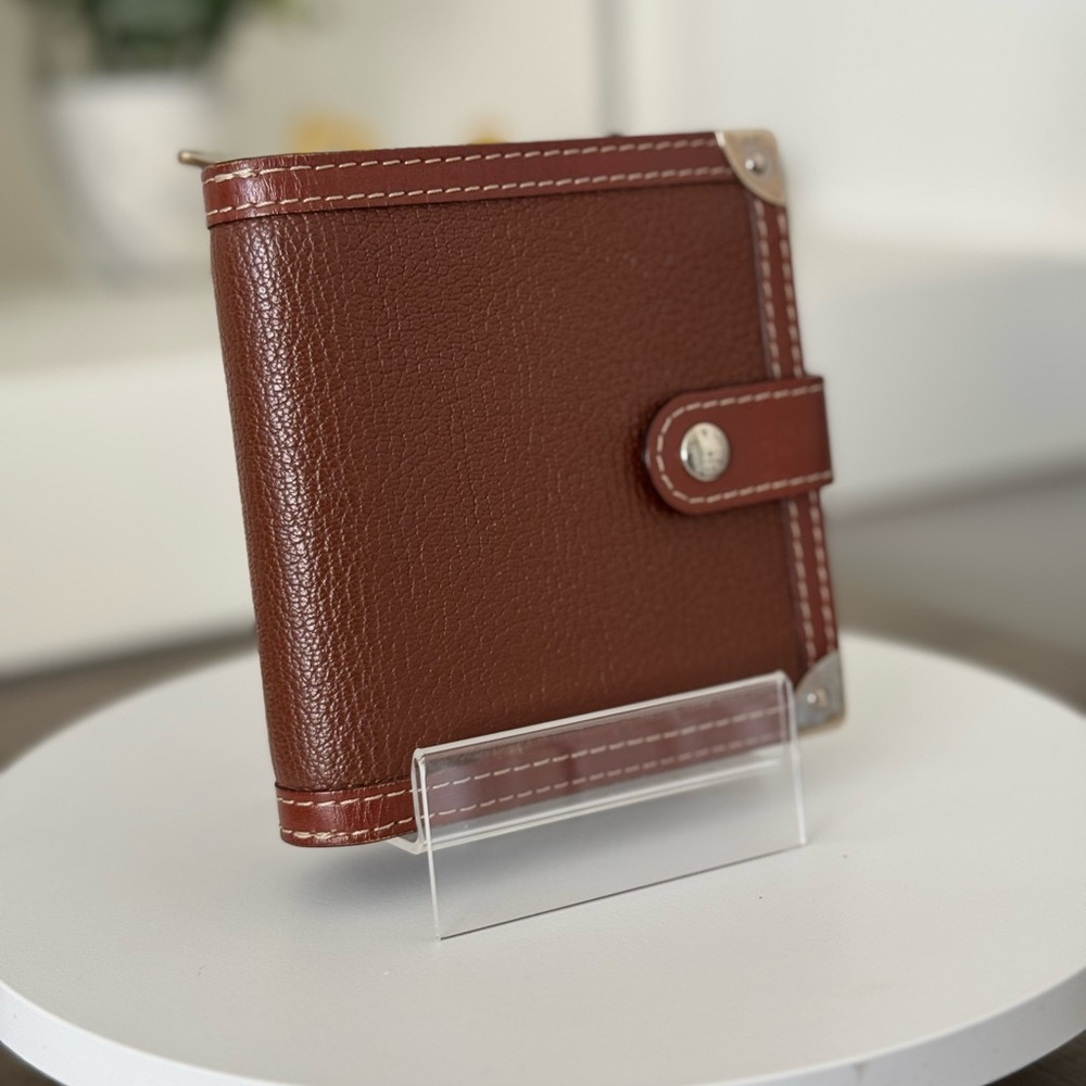 Louis Vuitton Suhali Leather Compact Wallet - Picture 2 of 10